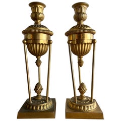 Bougeoirs en bronze du début du 20e siècle