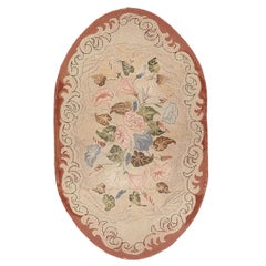 Small Oval Shaped Floral Design Vintage American Hooked Rug 2'6" x 4'