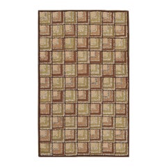 Schöner kleiner antiker amerikanischer grüner amerikanischer Teppich mit Kapuze in Schachtelgröße 2'5" x 3'8"