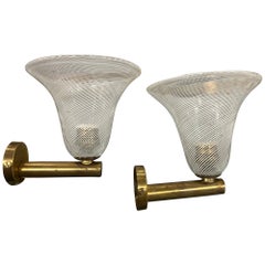 Pair of Venini wall sconces in meshed Murano glass and brass, 1940s