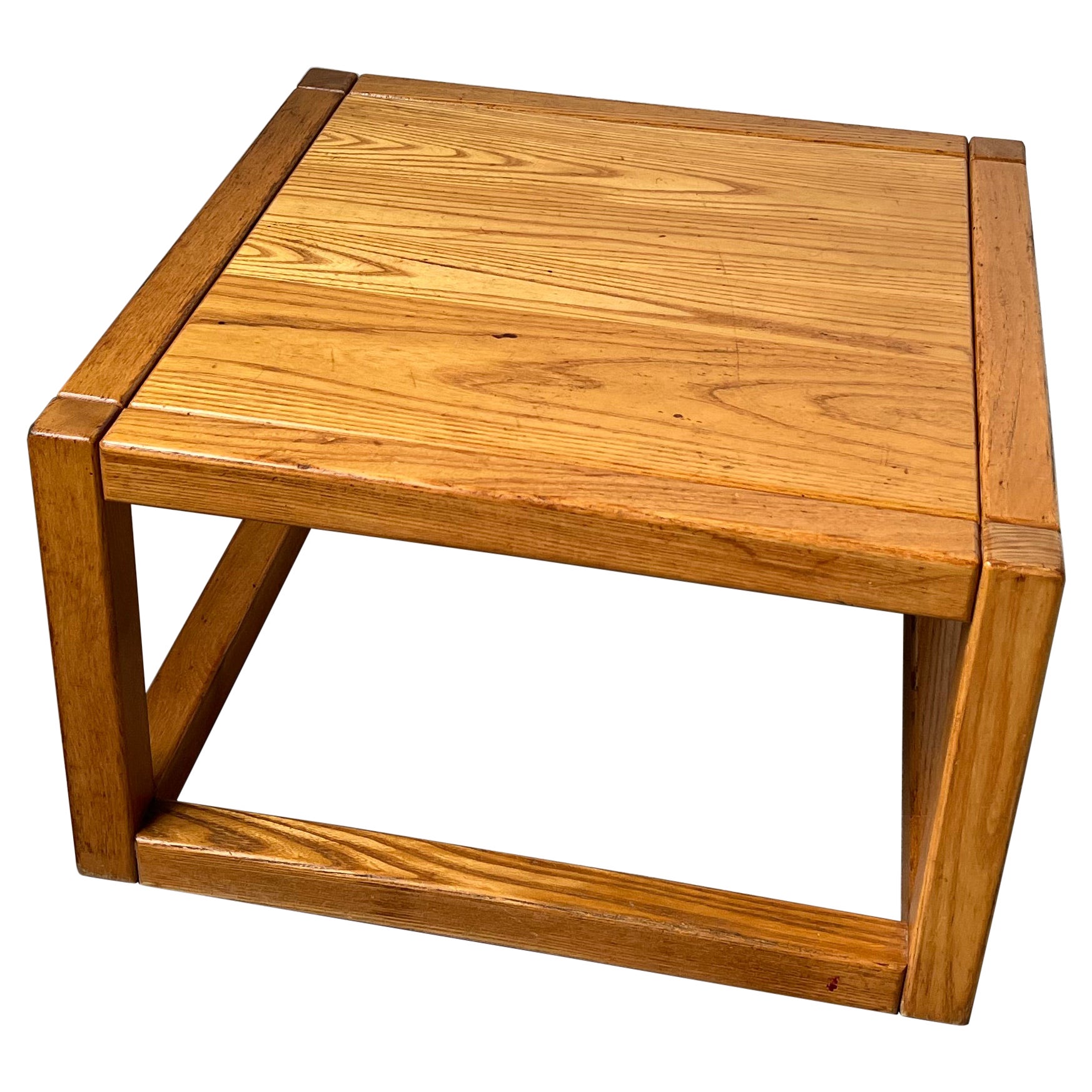Square coffee table from Maison Regain, France 1970 For Sale