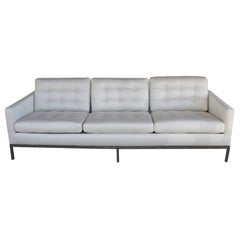 Retro Knoll Associates Couch, Park Avenue, New York, Made in Italy