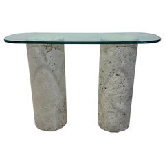 Table console du milieu du siècle en pierre corallienne naturelle Coquina et plateau en verre