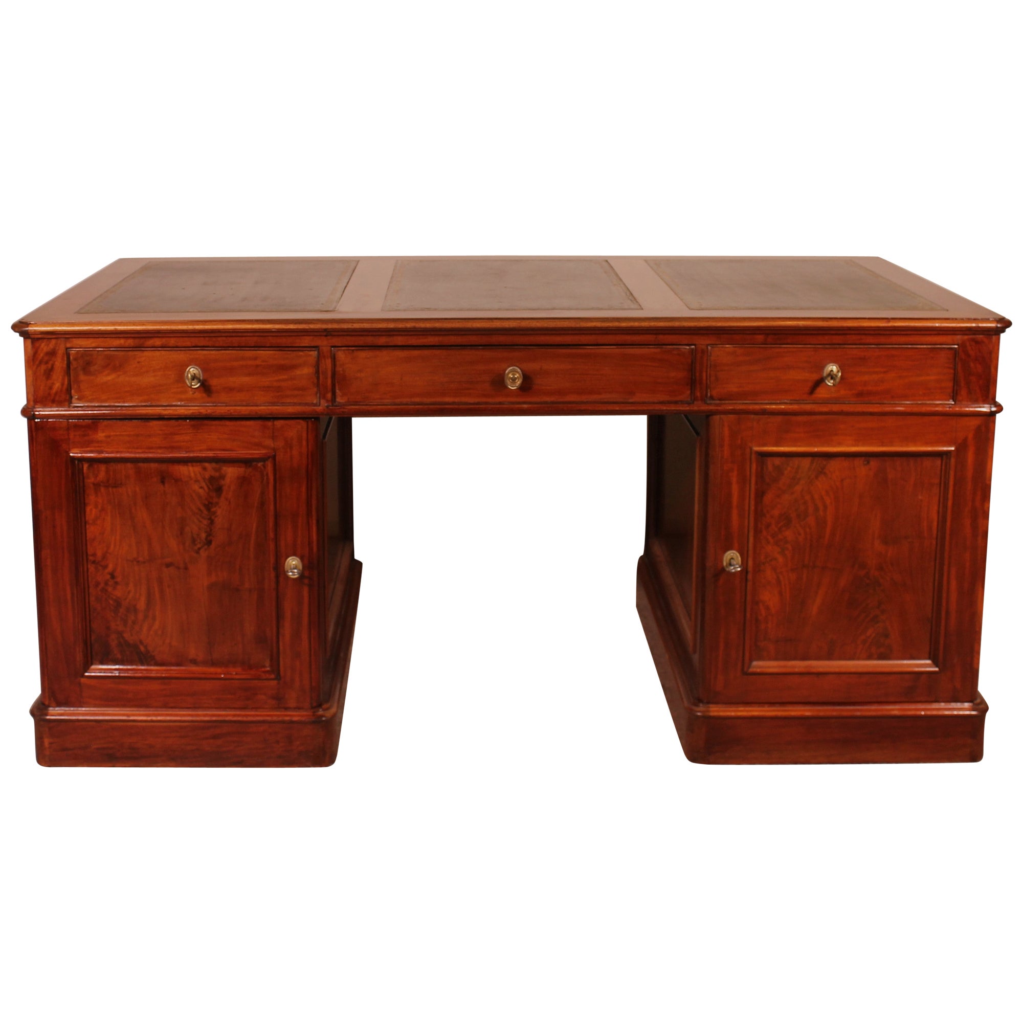 Large Pedestal Desk In Mahogany From The 19th Century For Sale