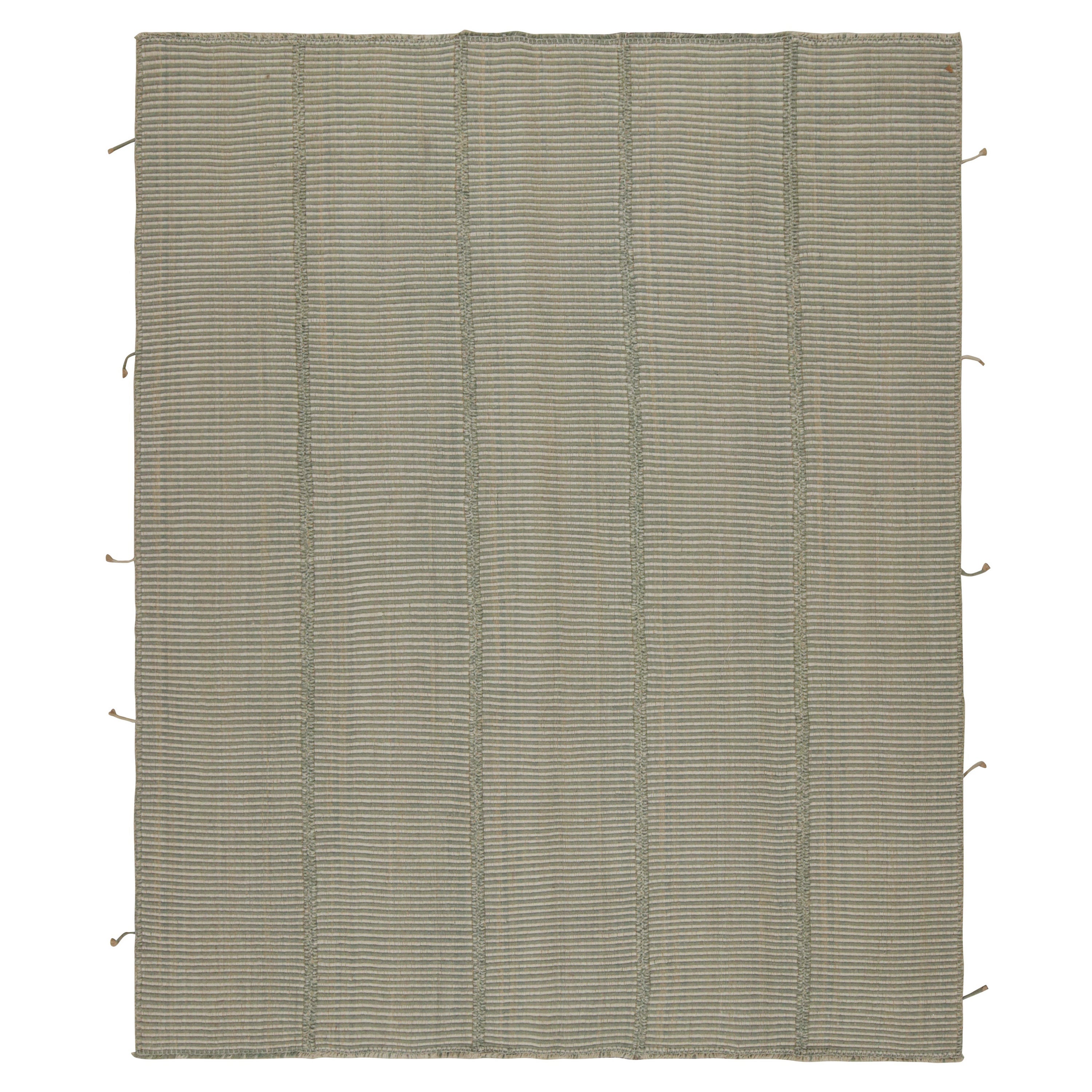 Rug & Kilim's Modern Kilim in Gray with Stripes & Beige-Blue Accents (Kilim moderne en gris avec des rayures et des accents bleus-beiges)