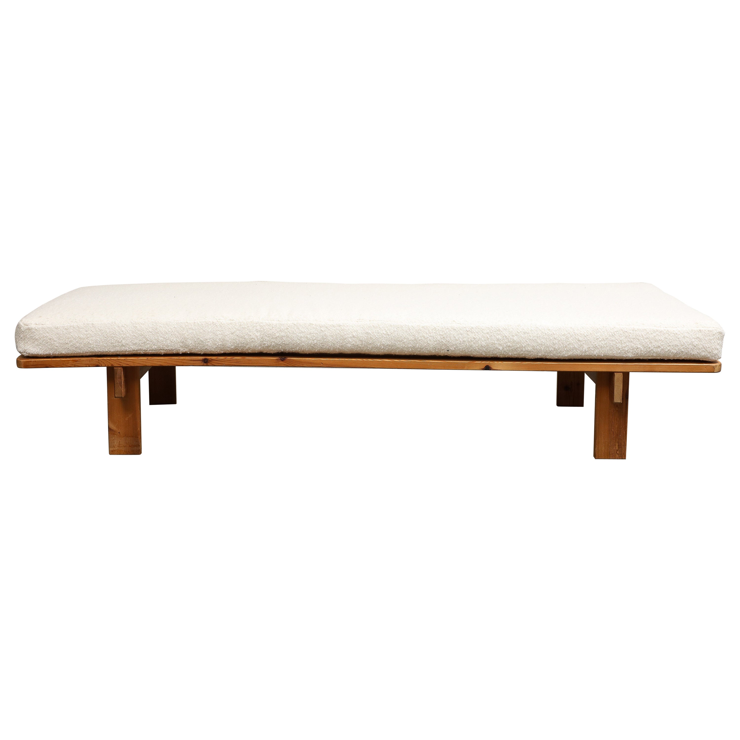 1950s Danish Modern Minimalist Pine Daybed with New White Boucle Upholstered Top For Sale