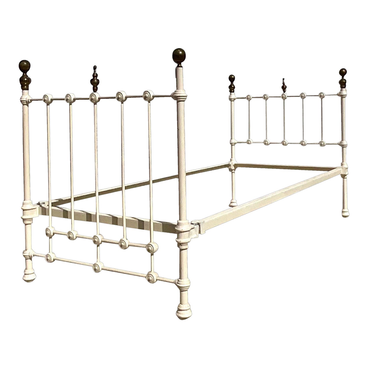 Vintage Boho Wrought Iron Day Bed For Sale