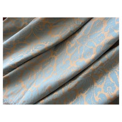 Lelievre pour rideaux ou tapisserie d'ameublement français à motif floral bleu clair
