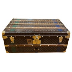 Vintage Louis Vuitton Malle Cabine Damier trunk France 20th century circa 1890