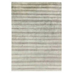 Tapis moderne gris rayé en laine et soie fait à la main par Doris Leslie Blau