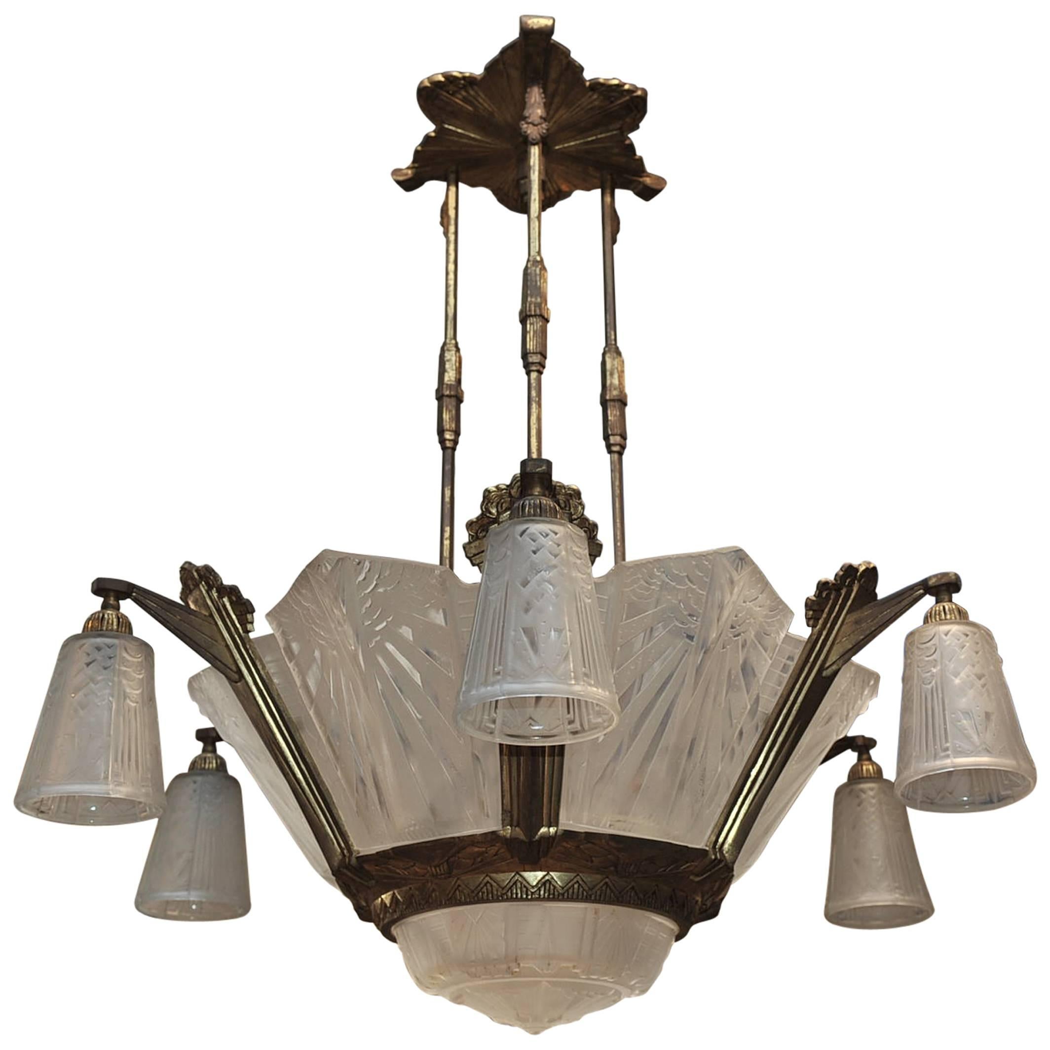 French Art Deco Big Chandelier by Muller Frères