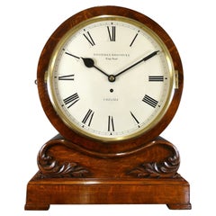 Reloj de ménsula con cabeza de tambor y caja de roble, Goodman Brothers, Kings Road, Chelsea