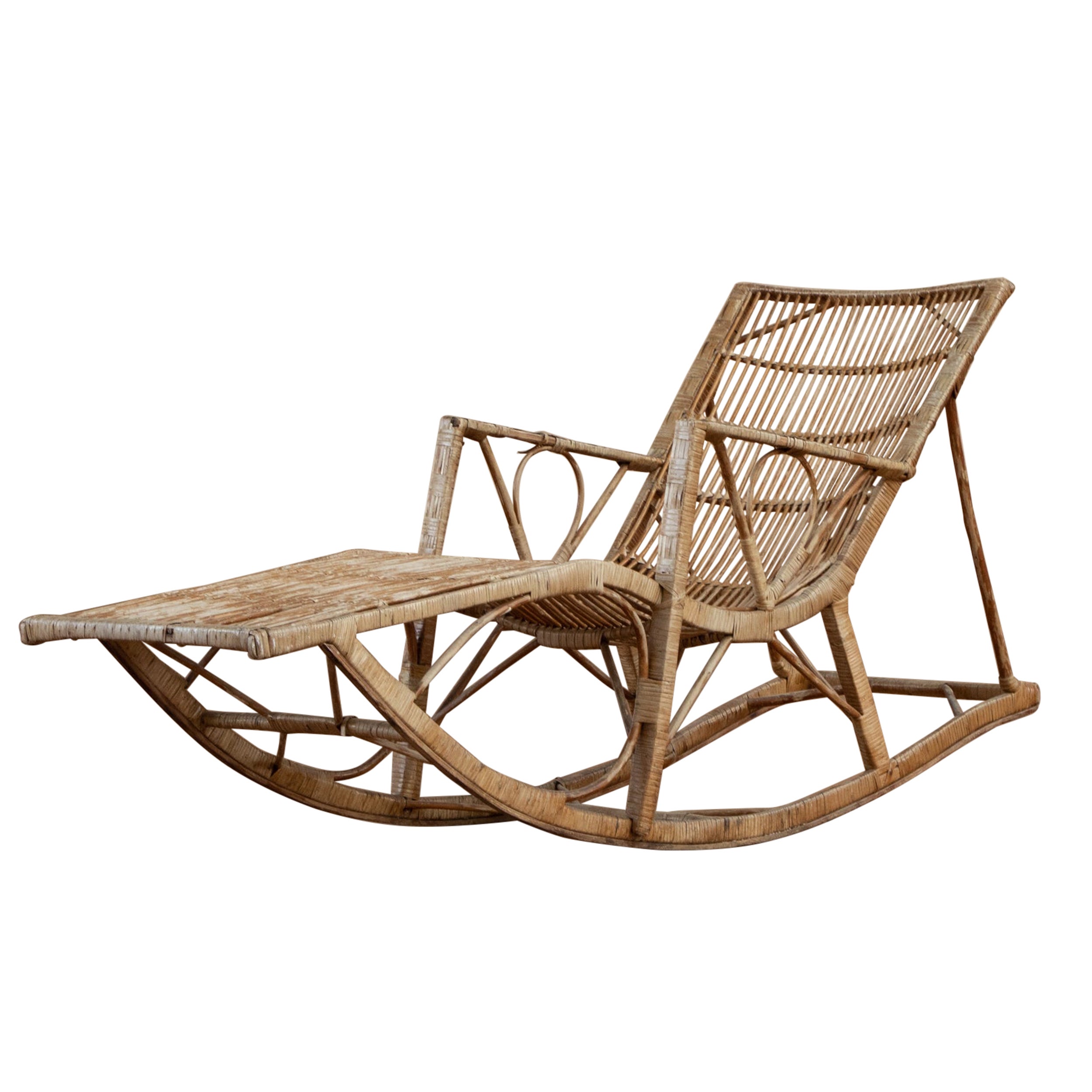 Antique 1920s bamboo lounger, steamer chair For Sale