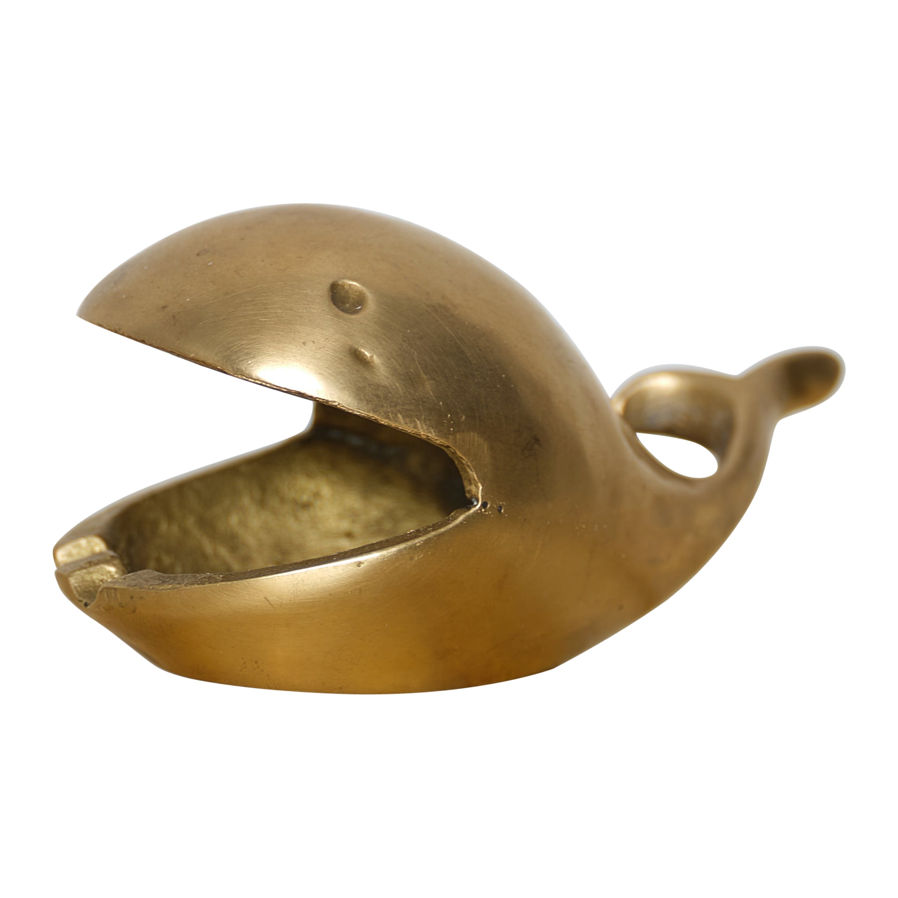 Vintage 1950s Whale-Shaped Brass Ashtray - Italian Design Elegance For Sale