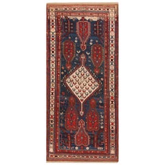 Bunter antiker kaukasischer Kazak-Teppich aus Kaukasien 4'9" x 10'4"