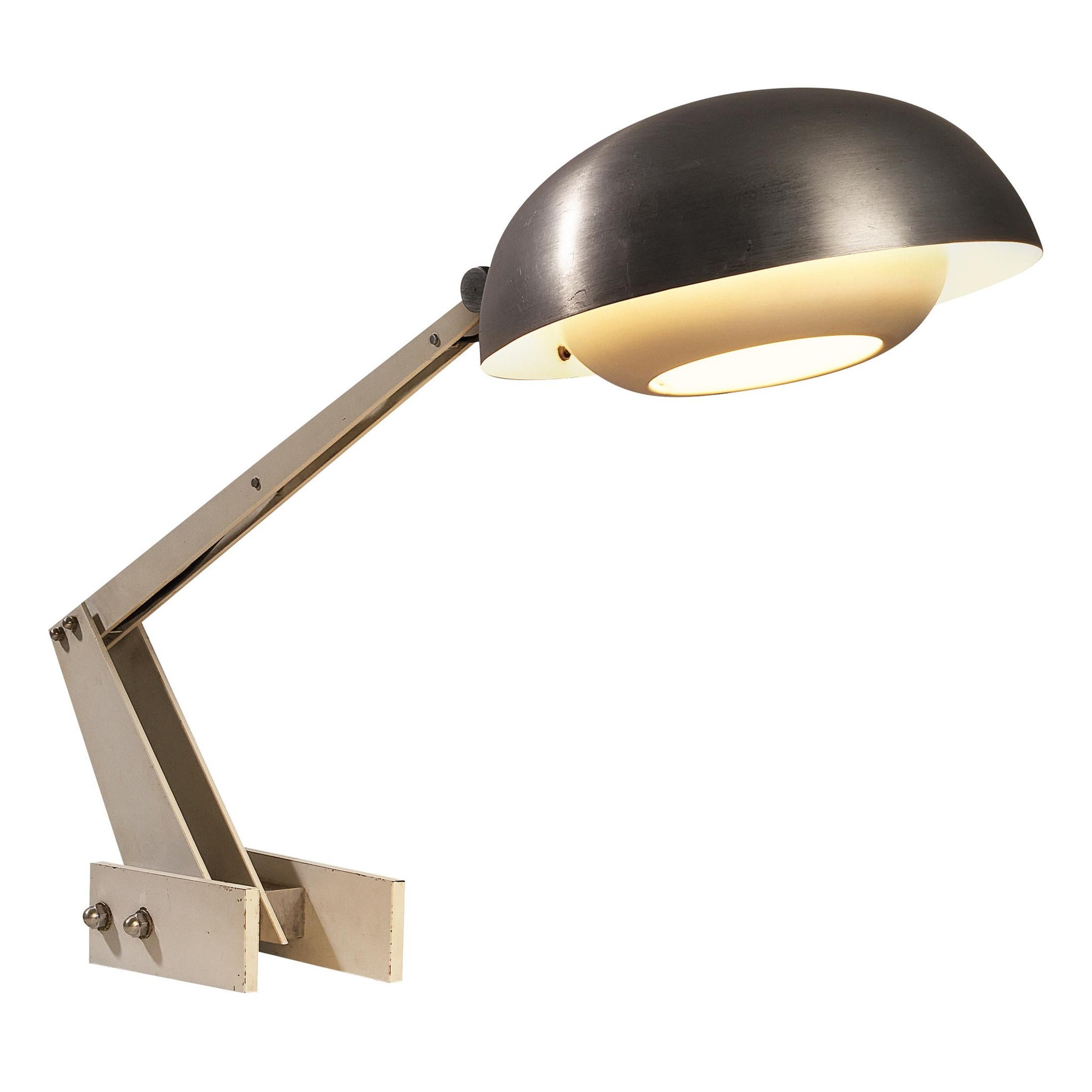 Italian Desk Lamp in White Coated Metal and Aluminum  For Sale