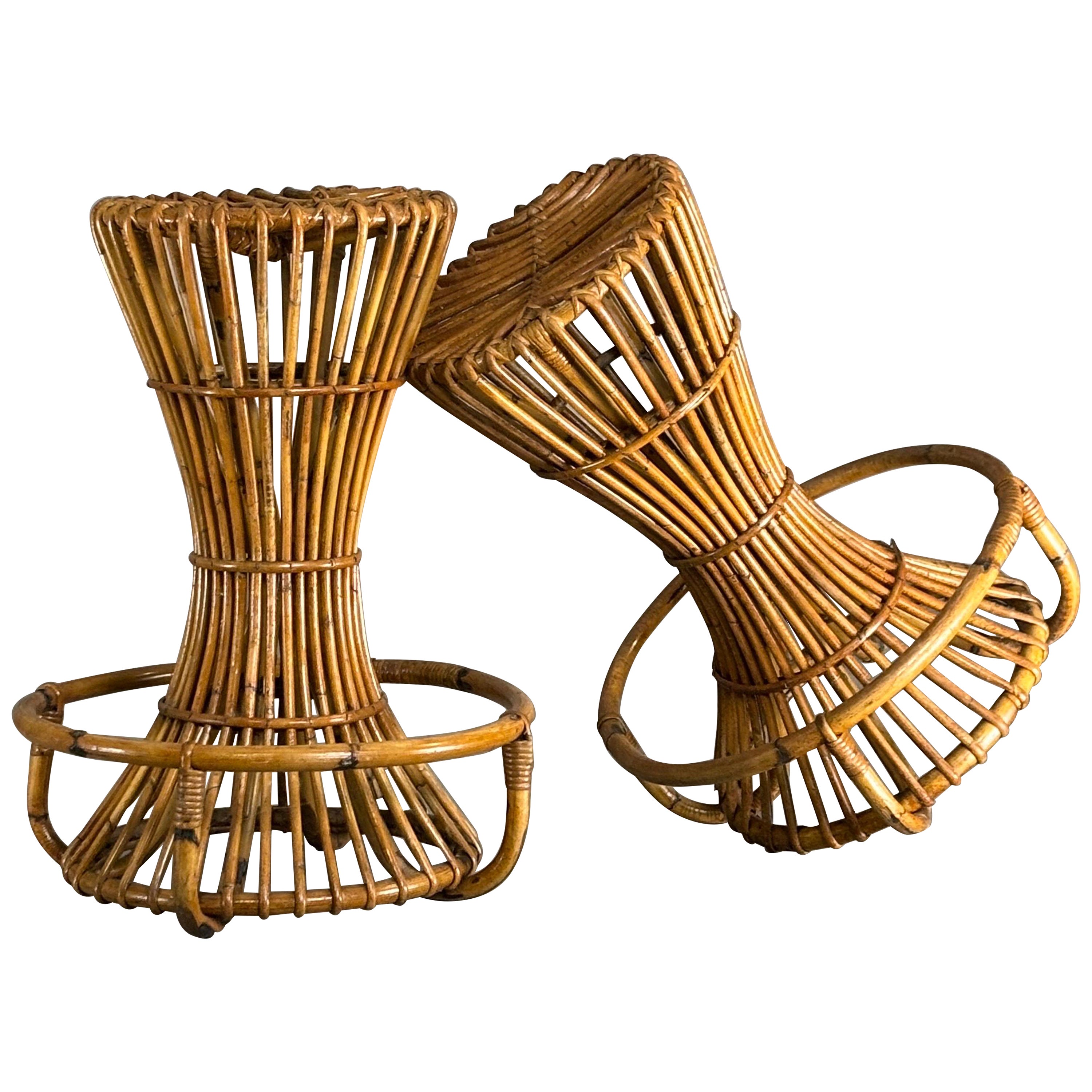 Tabourets en osier, 1960, ensemble de 2 en vente