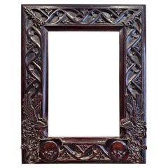 Schädelrahmen, geschnitztes Holz 19. 1860-1880 Speziell für Dürer-Gravur geschaffen
