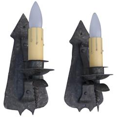 Pair of 1920s Hand-Wrought Iron Sconces Pair of 1920s Hand-Wrought Iron Sconces
