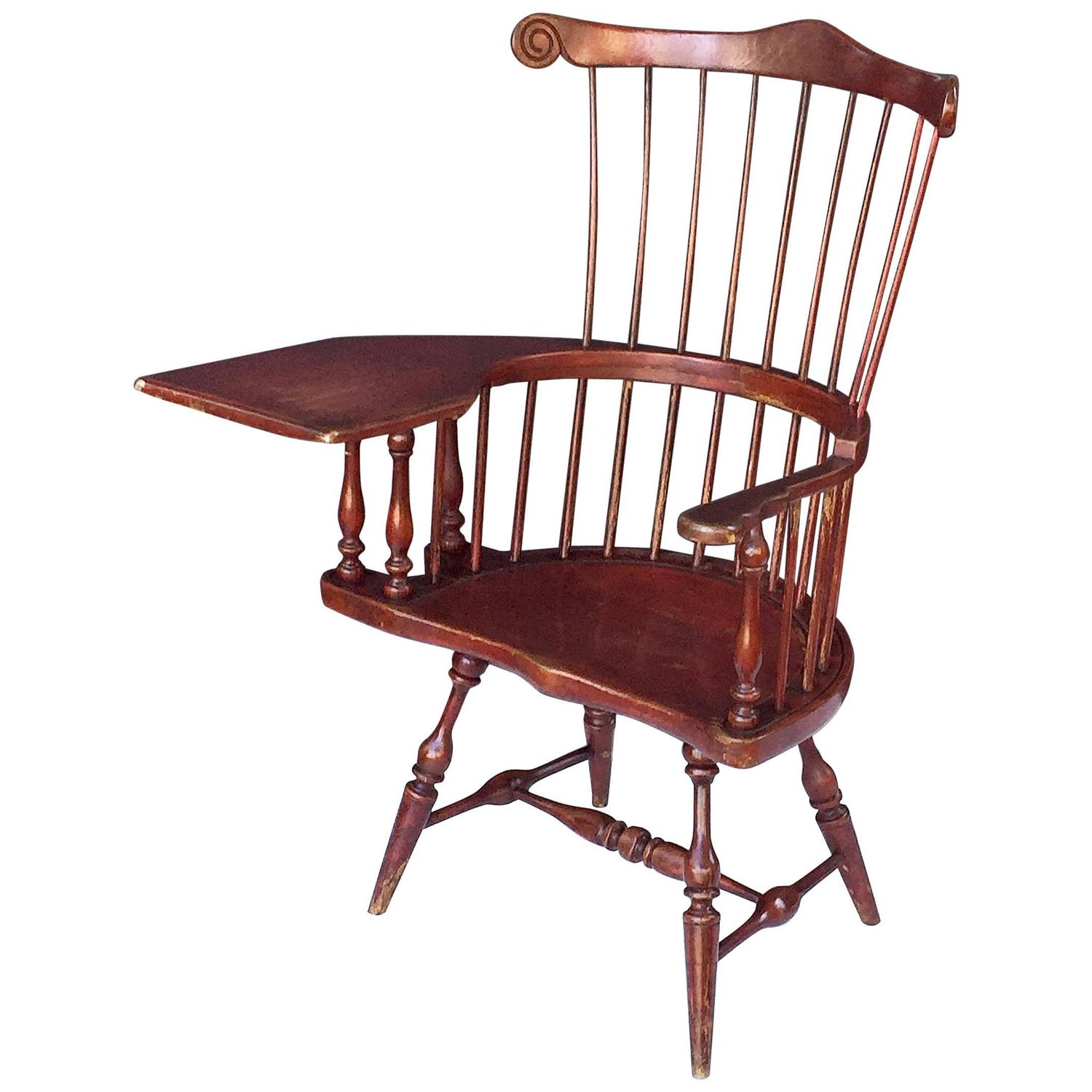 Large American Windsor Desk Chair At 1stdibs