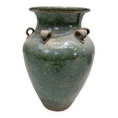 Antico vaso Mataban piccolo in gres smaltato verde