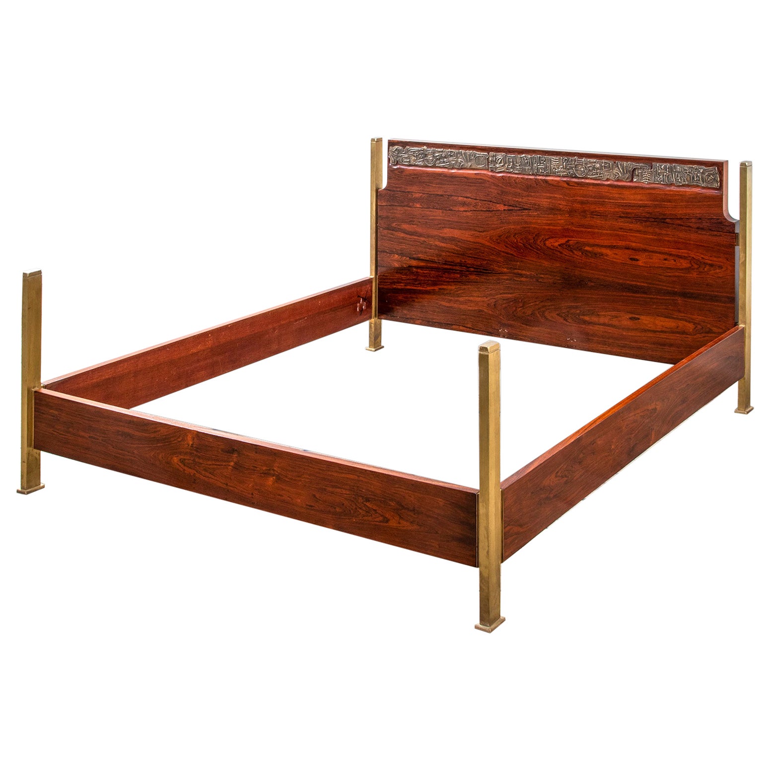 20th Century Osvaldo Borsani Double Bed in Wood and Brass and Bronze Headborad