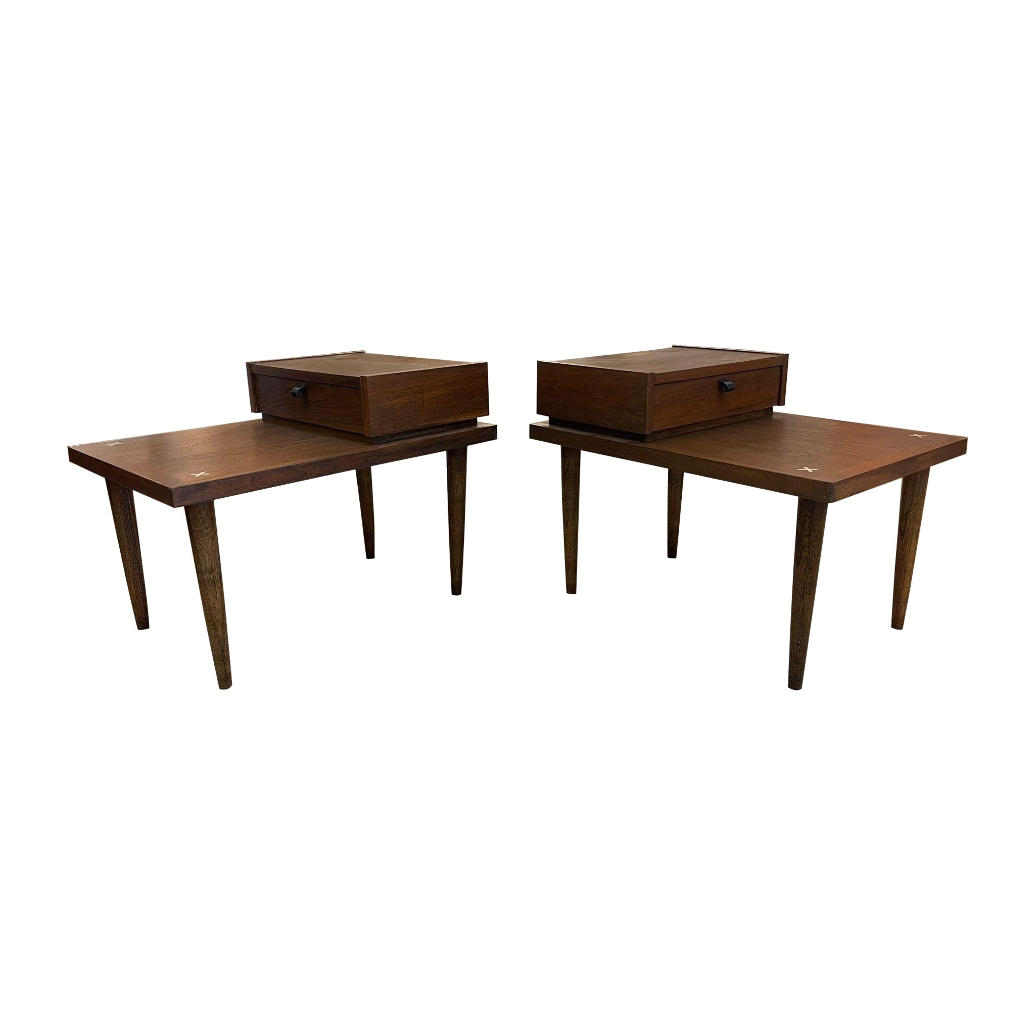 Vintage Mid Century Modern Pair of End Tables by American of Martinsville 