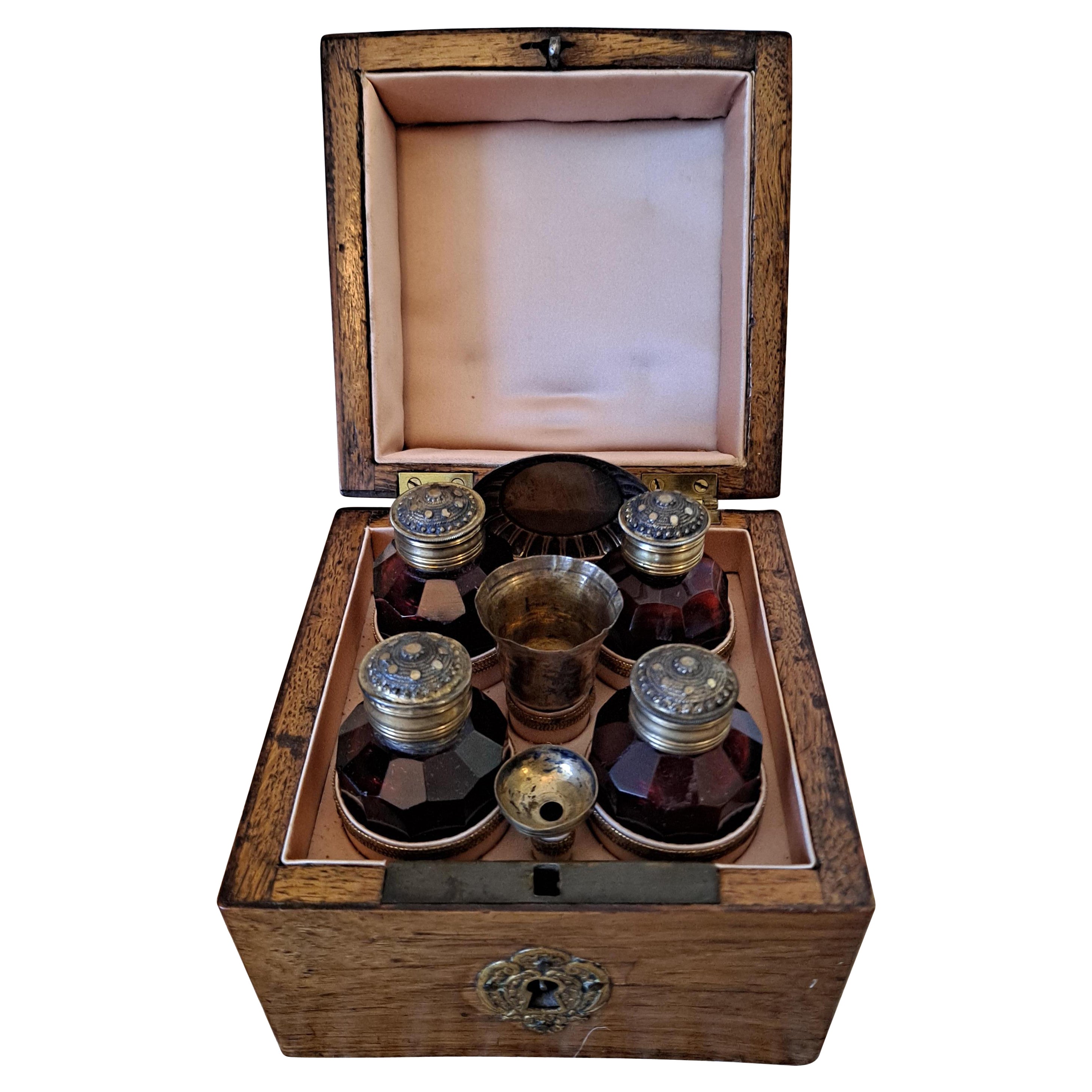 19th Century Perfume Travel Set For Sale