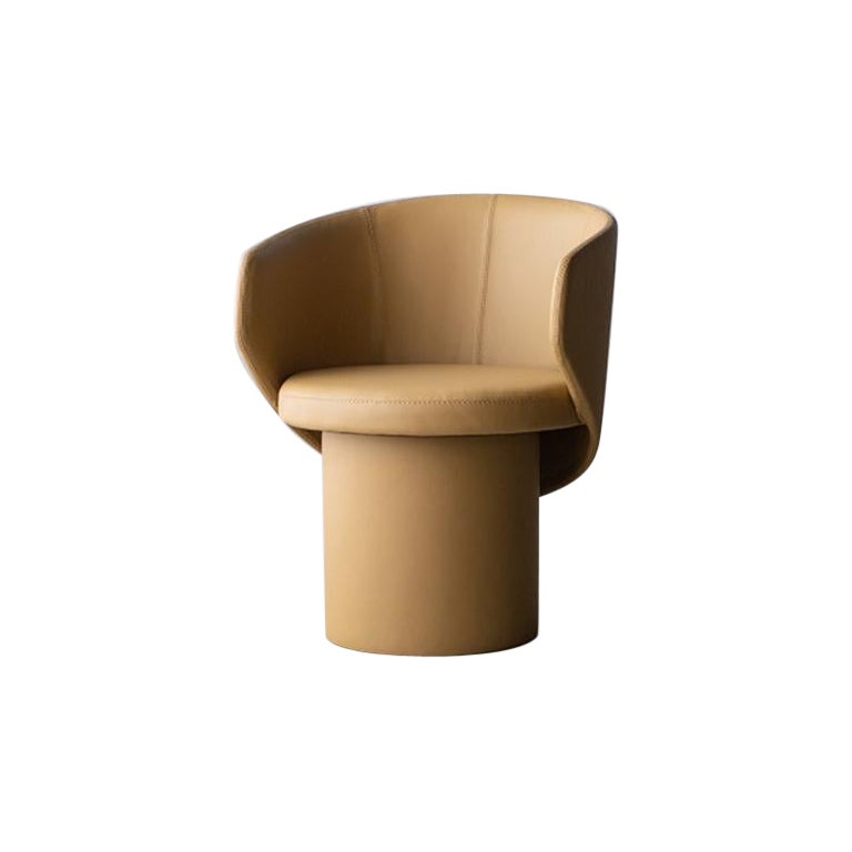 Reich Swivel with Return Chair by Doimo Brasil