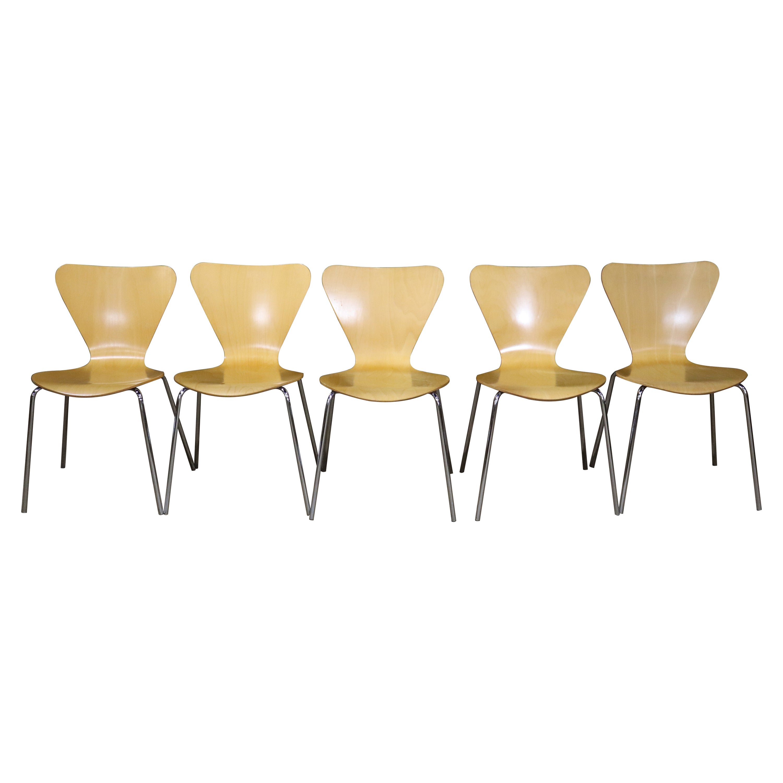 Arne Jacobsen for Fritz Hansen Dining Chairs For Sale