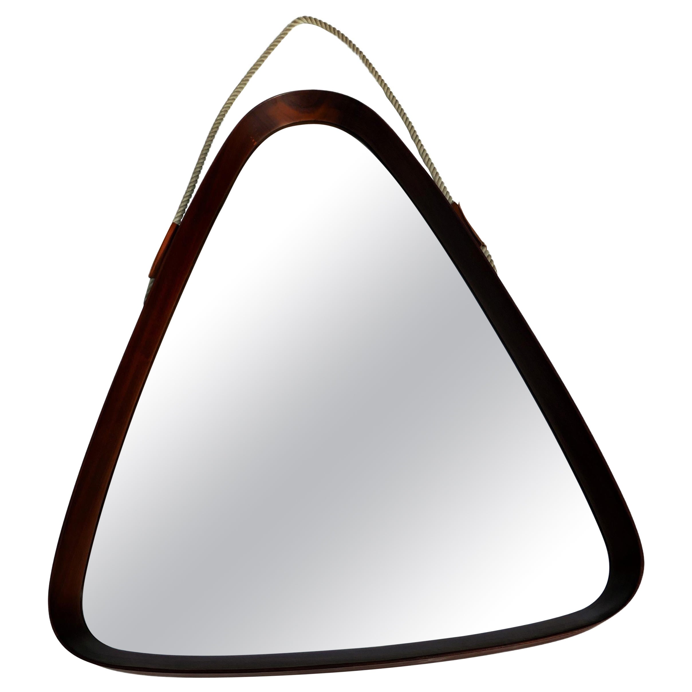 Specchio triangolare, possibile Campo e Graffi per Home For Sale