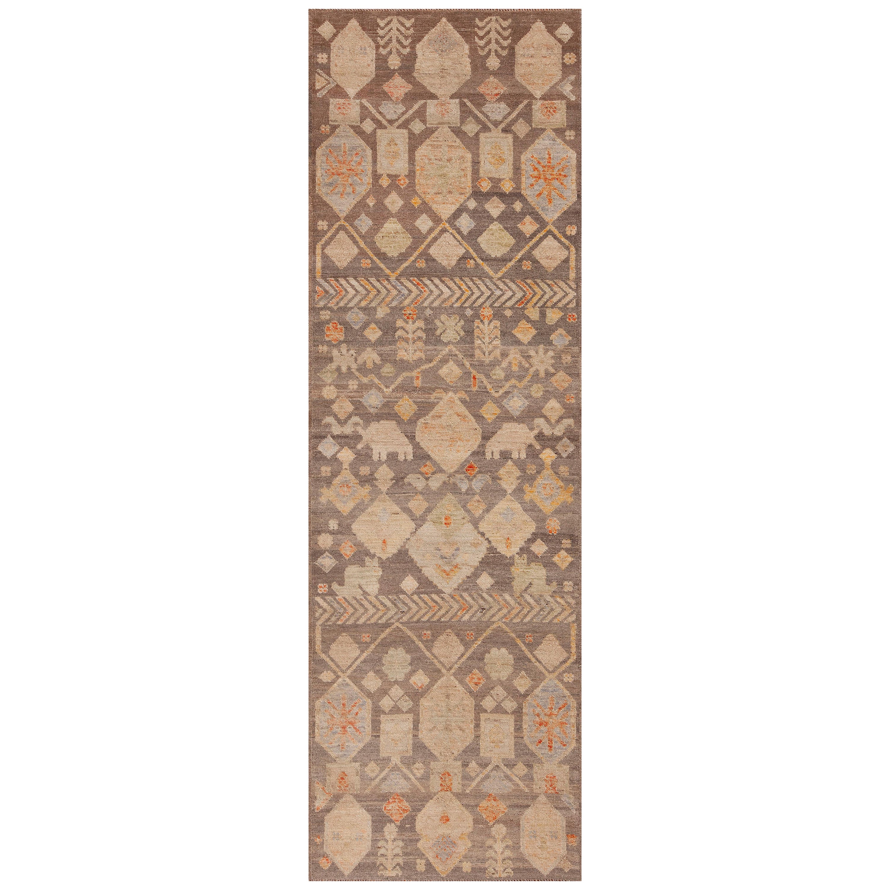 Collection Nazmiyal, tapis de course géométrique, terreux et moderne, 3' x 9'9" en vente