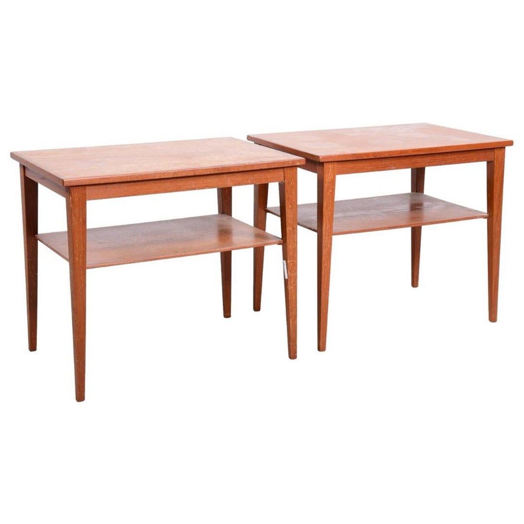Pair mid century danish modern 2 tier teak end tables Kvalitet For Sale