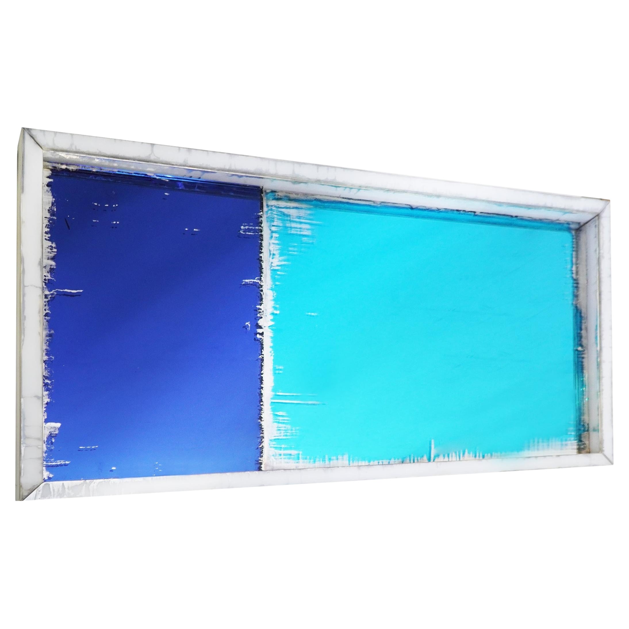 Miroir contemporain "Shiny", verre argenté d'art aigue-marine   en vente