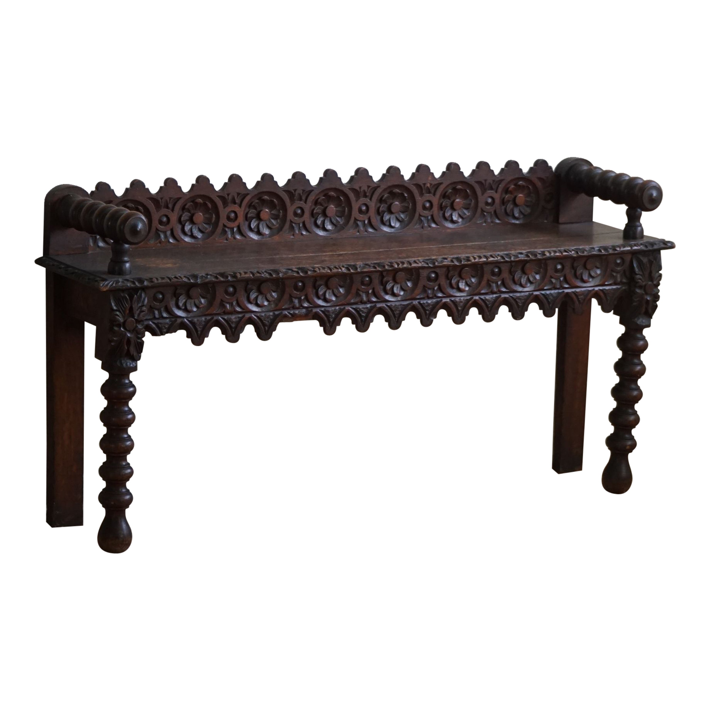 19th Century English Victorian Hall Bench in Oak, Bobbin Turned Legs For Sale