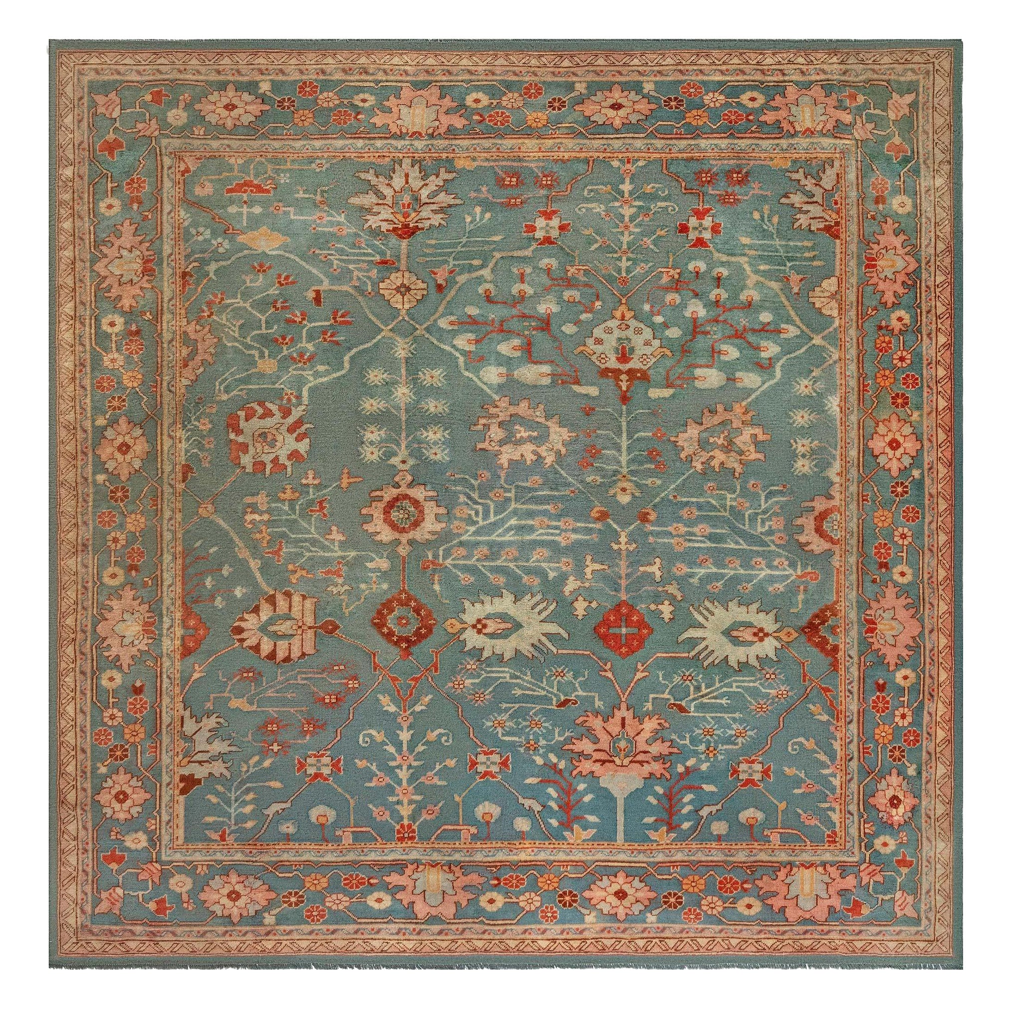 Türkischer Oushak-Teppich aus der Jahrhundertmitte, handgefertigt aus Wolle im Angebot
