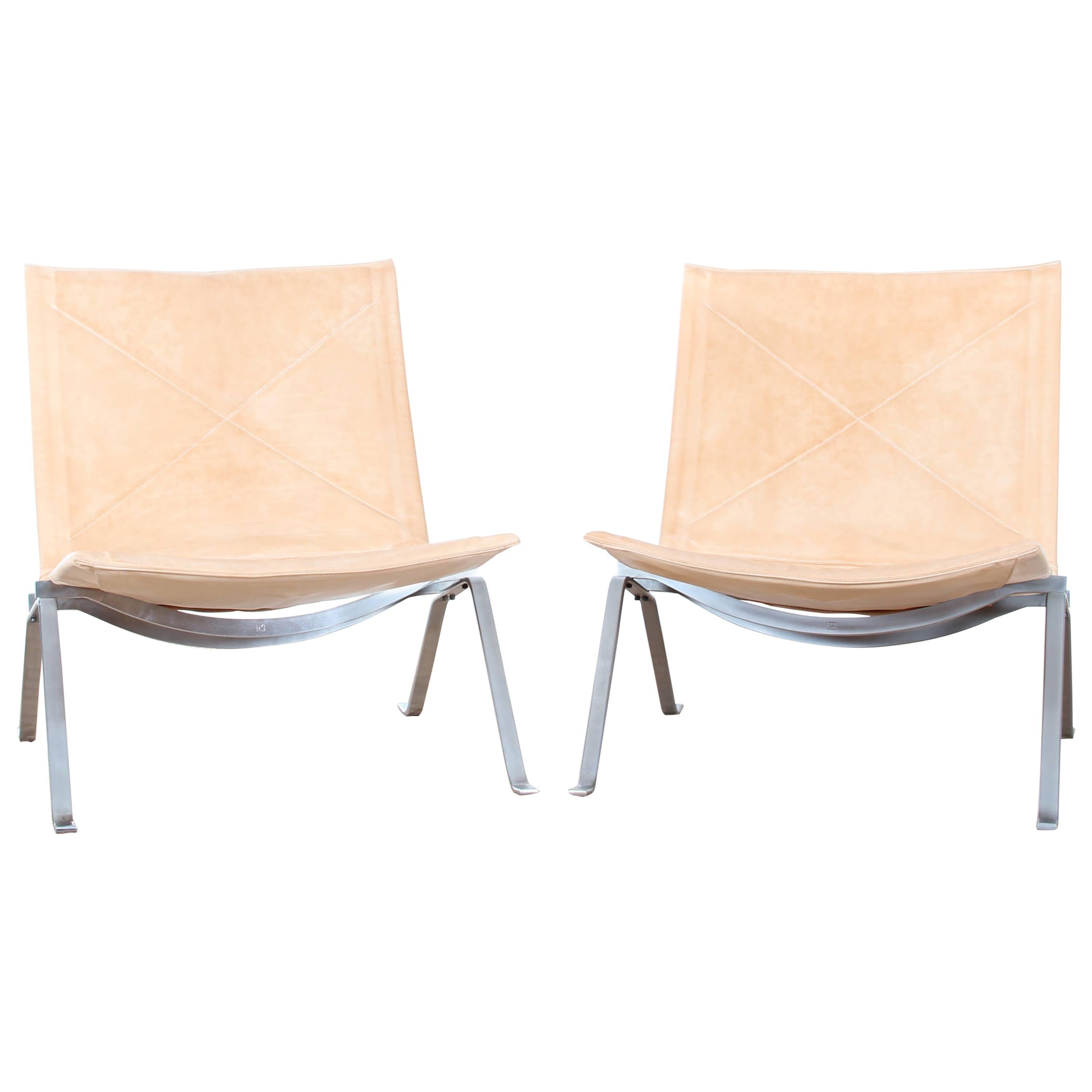 Mid-Century Modern Pair of PK 22 Chairs by Poul Kjaerholm for Kold Christiansen