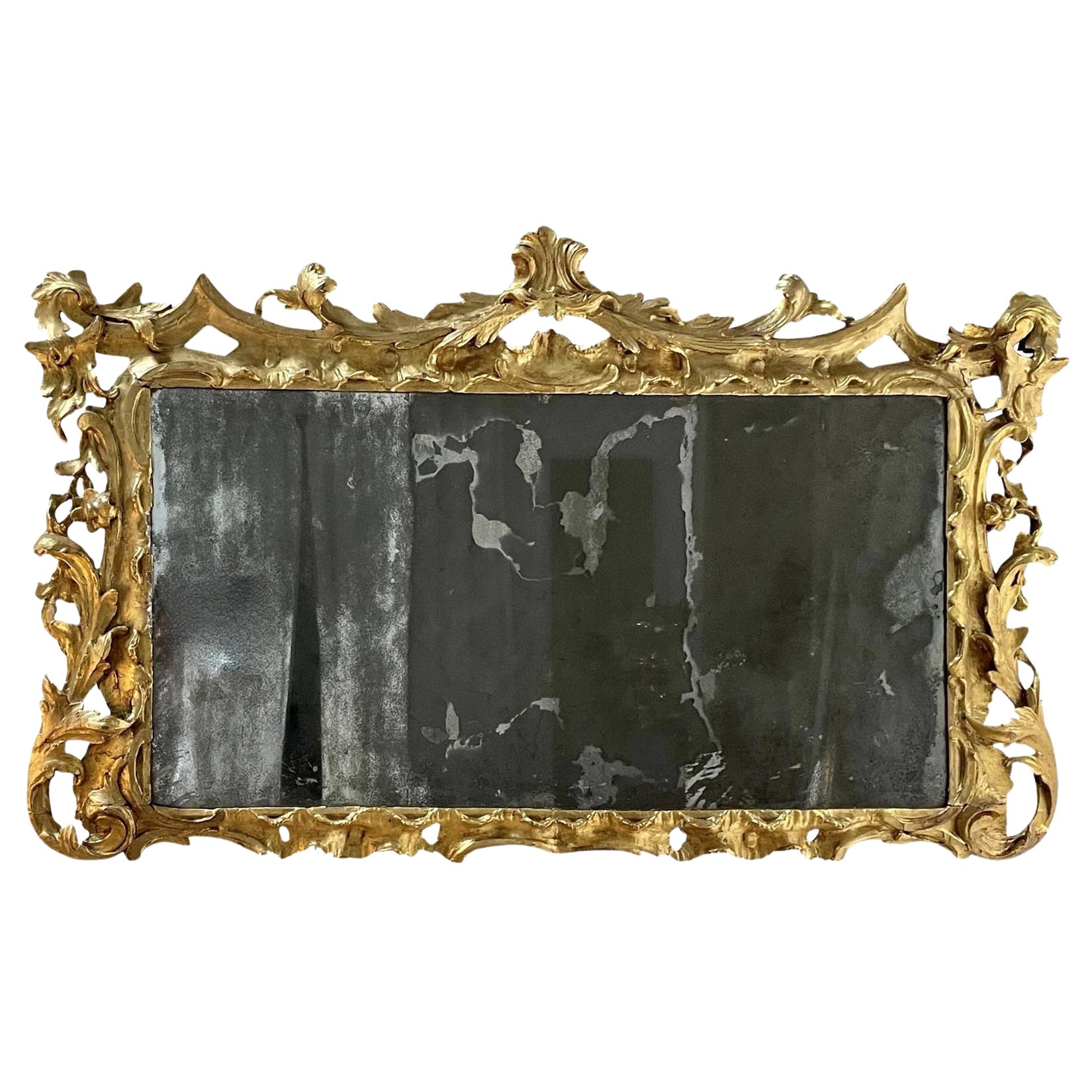 18. Jahrhundert geschnitzt vergoldet Overmantel Spiegel im Angebot