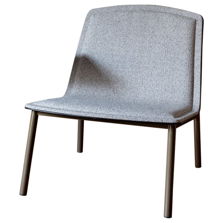 Moi Lounge Chair by Doimo Brasil For Sale