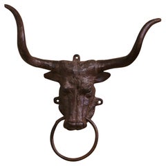 Heurtoir de porte d'entrée en fer à tête de vache du milieu du siècle dernier