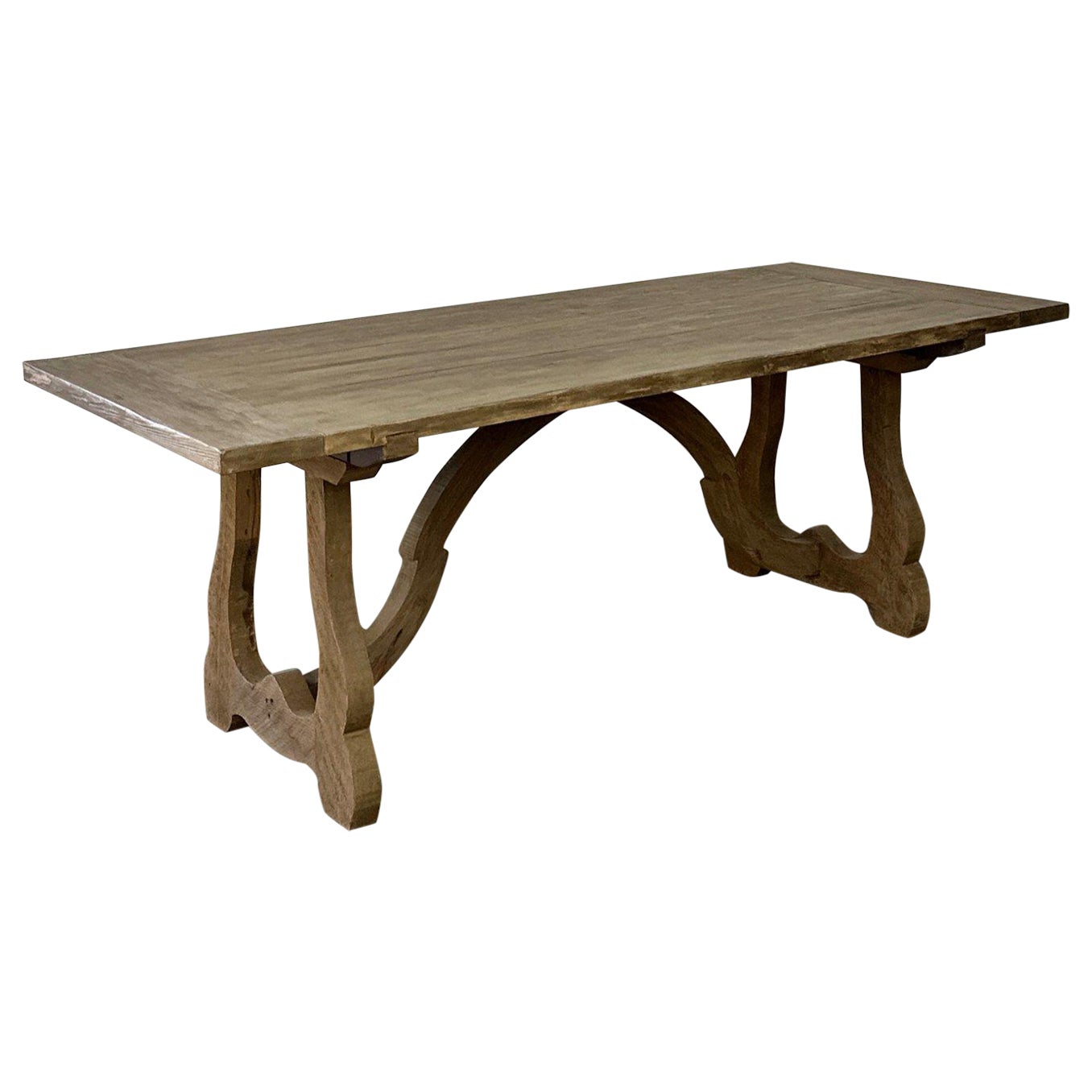 Distressed Reclaimed Pine Dining table For Sale
