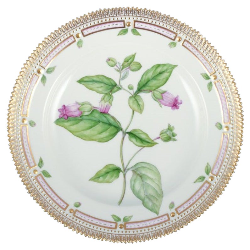 Royal Copenhagen Flora Danica dinner plate in porcelain For Sale