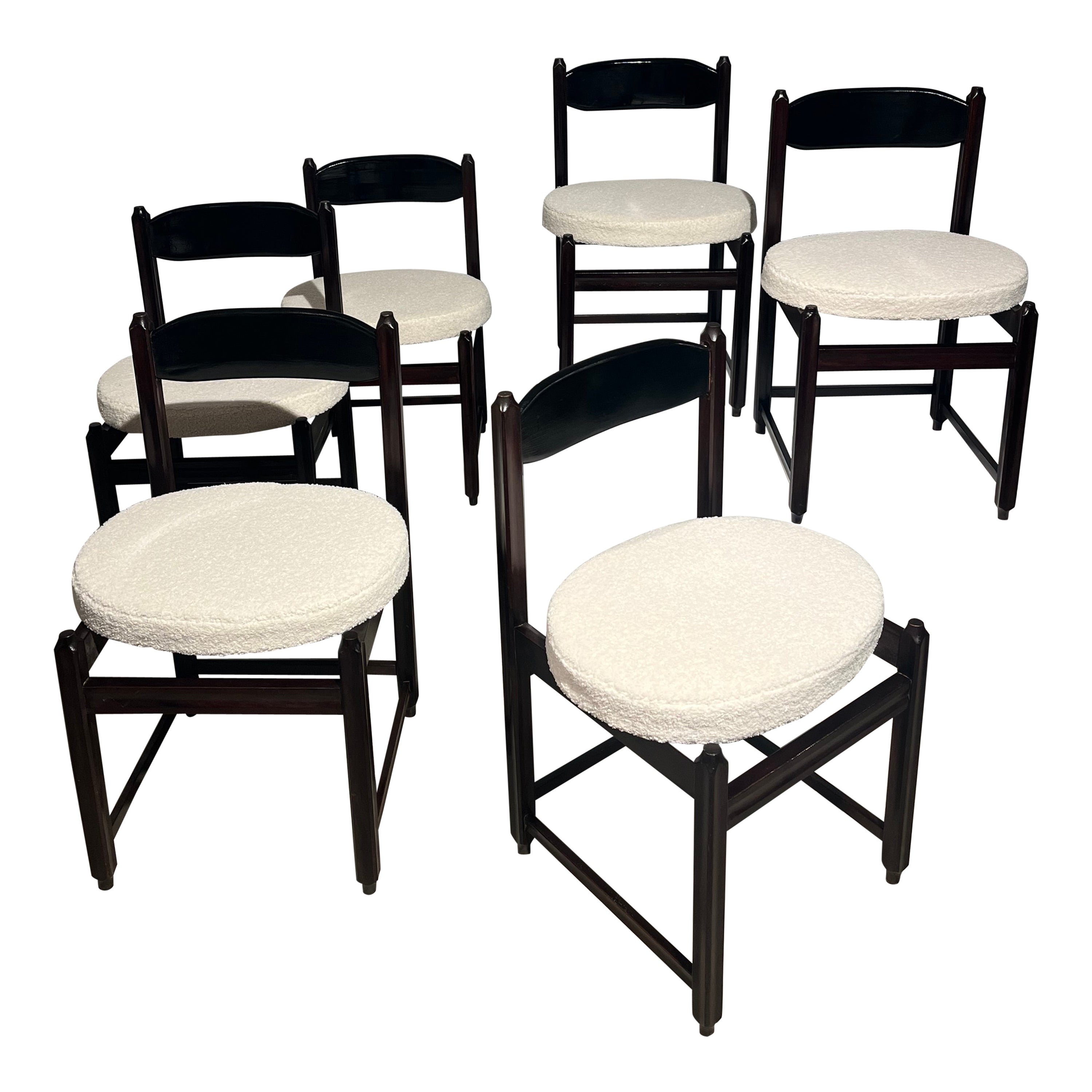 Set of 6 dark wood and white soft fabric dining chairs For Sale