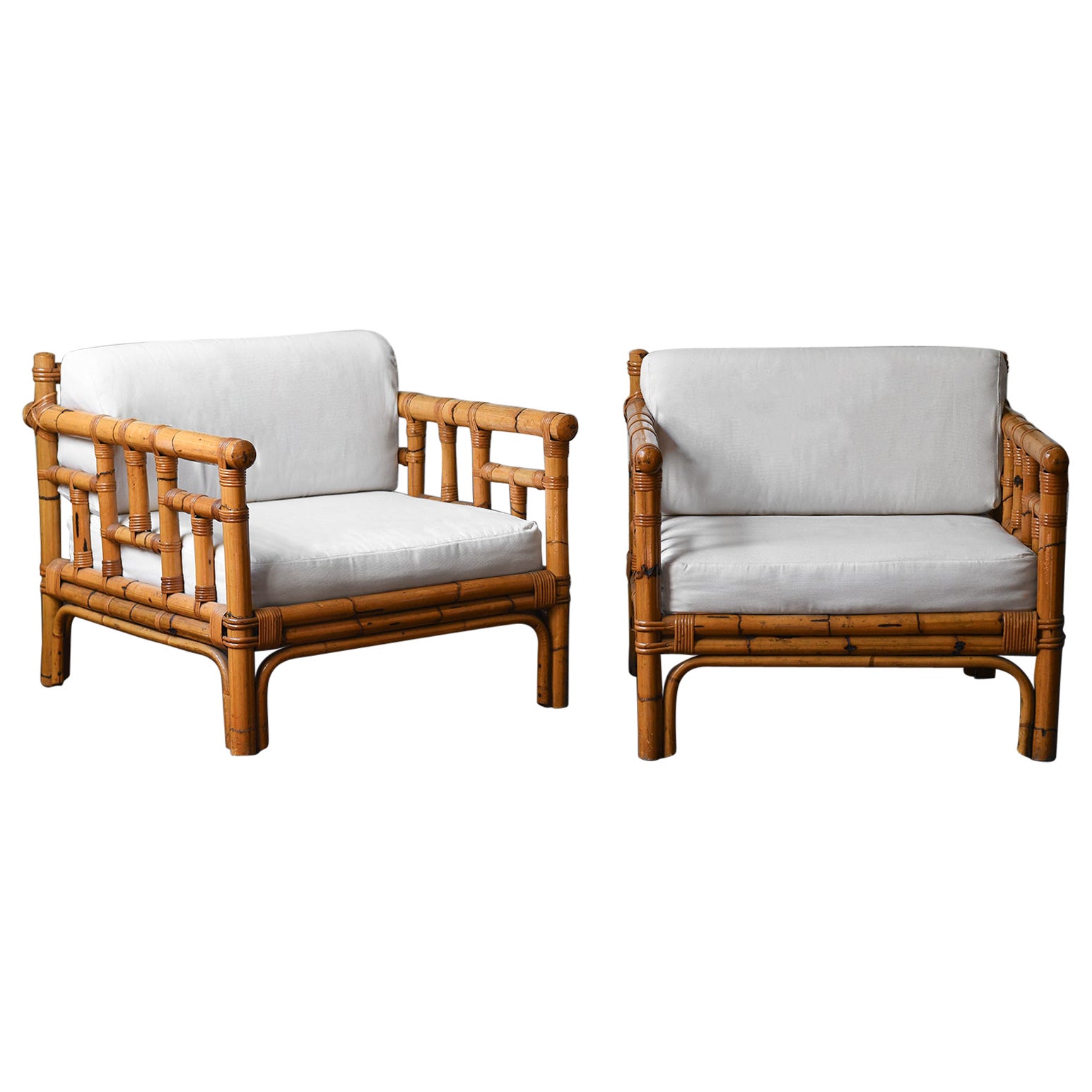 Pair of Vivai Del Sud rush armchairs complete with cushions, Italy 1970