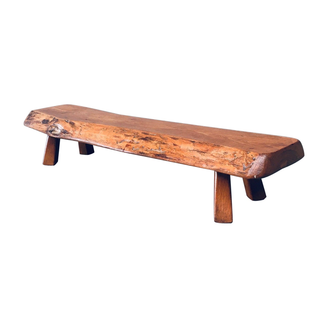 Table d'appoint basse au design brutaliste Wabi Sabi en vente