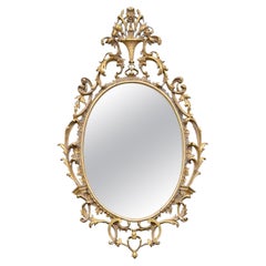 Miroir géorgien ancien sculpté et doré à restaurer