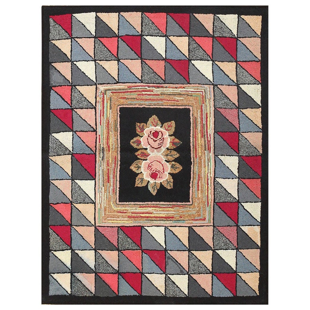 Artistic Antique American Hooked Area Rug 3'2" x 4'2" For Sale