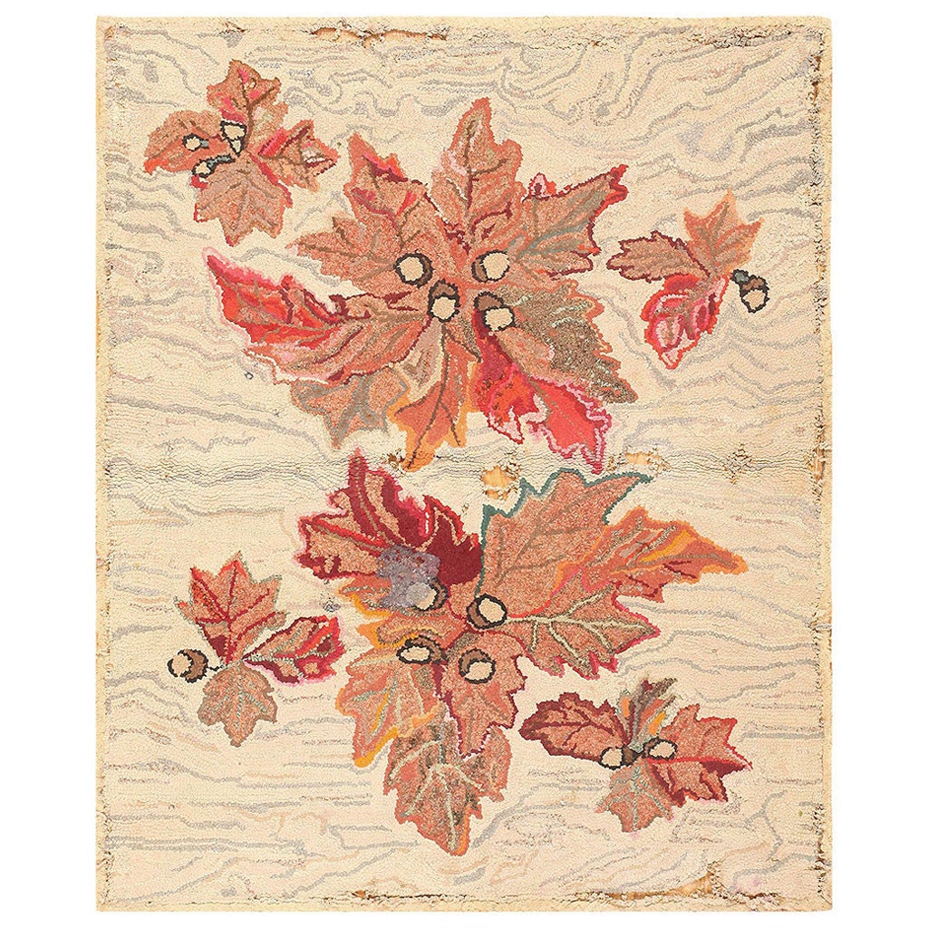 Small Scatter Size Maple Leaf Design Antique Hooked Rug 4' x 5' For Sale