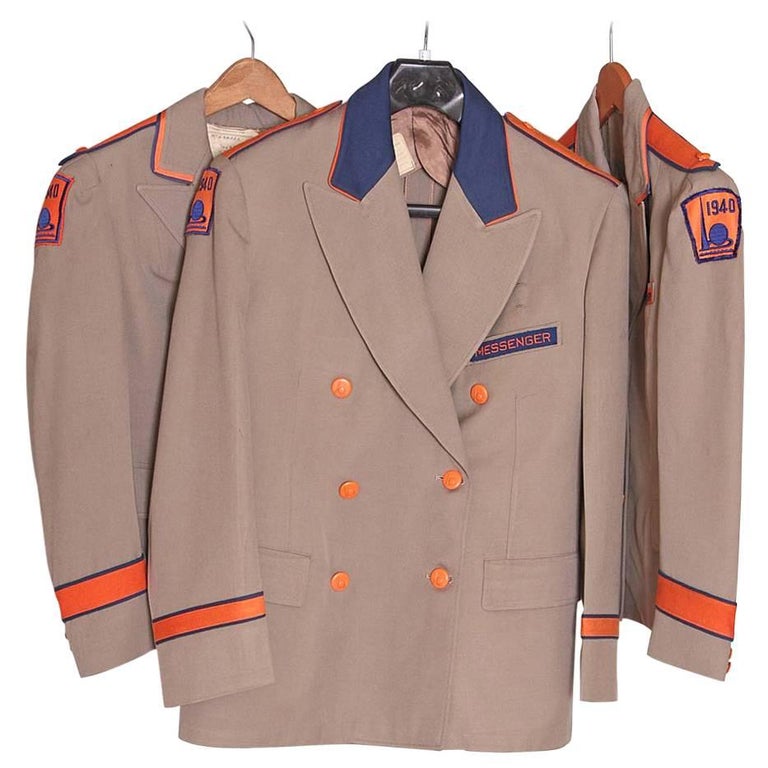 Trio Original 1940 New York Worlds Fair Stylin' Administrative Jackets For Sale