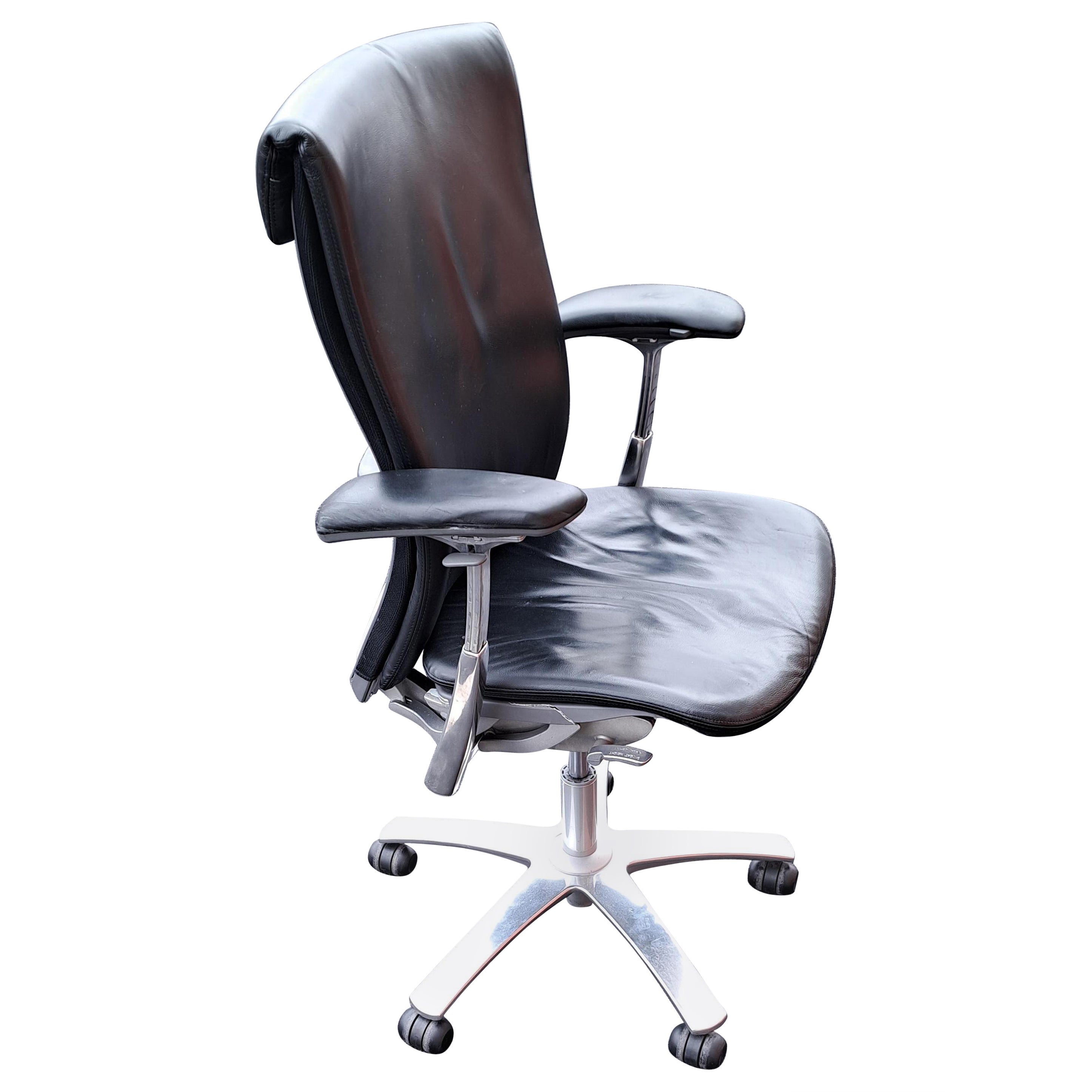 Knoll Aluminum & Black Leather Life Chair For Sale
